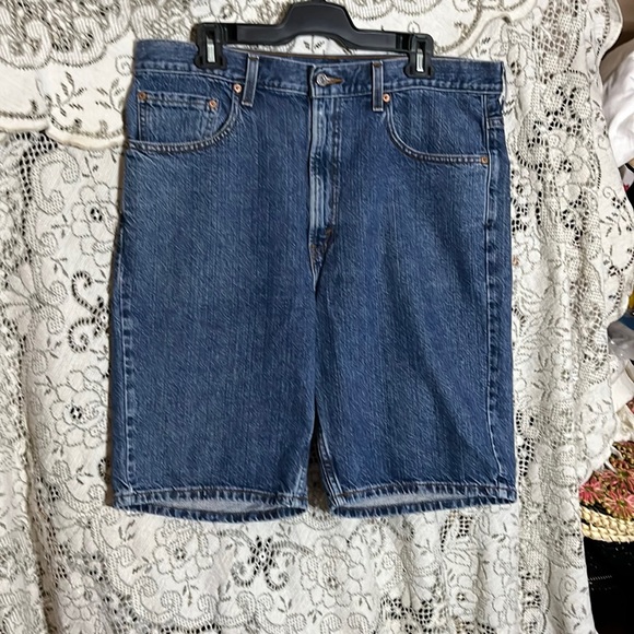 505 Levi’s Jean Shorts 36 - Picture 1 of 2